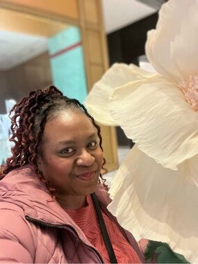 Meet your Posher, Demetria